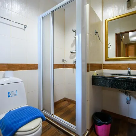 4 Bedroom Town Villa With Private Pool Pattaya Exterior photo
